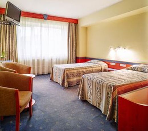 Caro Hotel