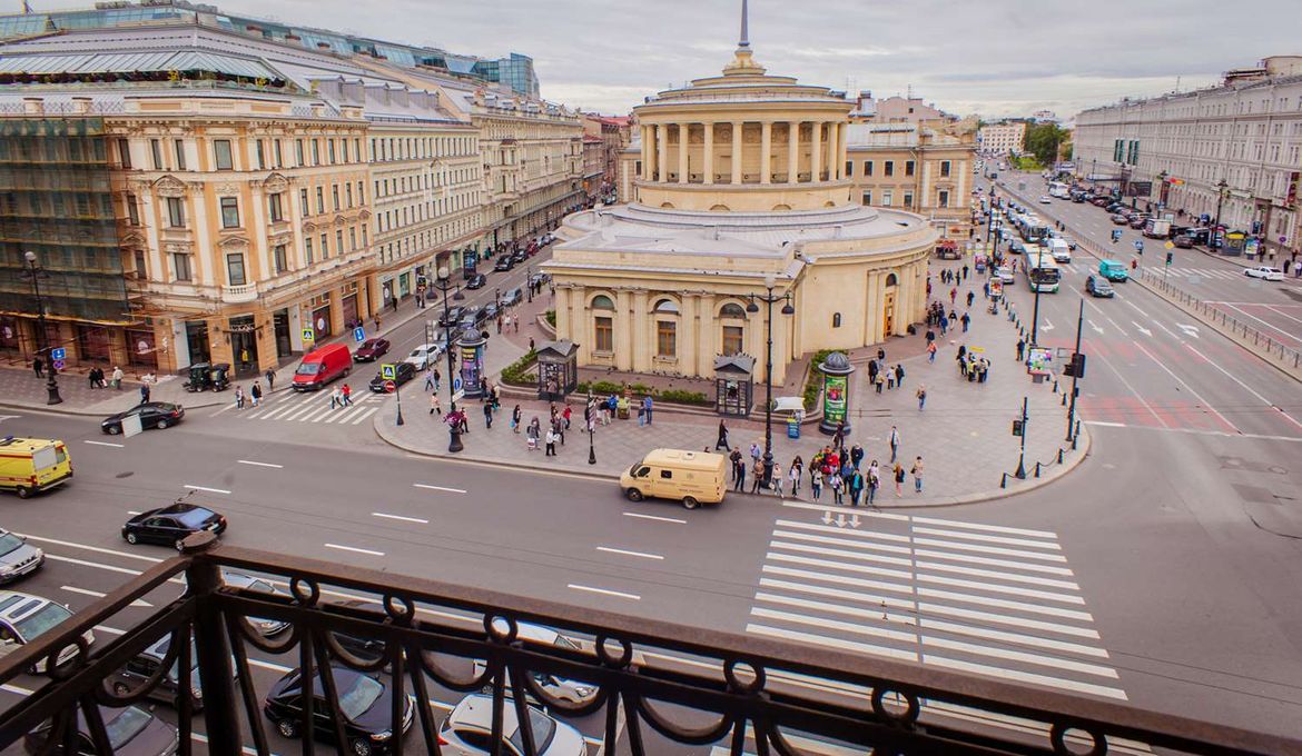 Best Western PLUS Centre Hotel  4*  (бывшая Октябрьская Лиговский корпус )