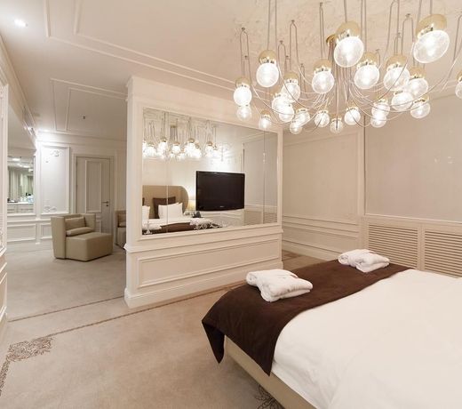 Crowne Plaza St. Petersburg-Ligovsky, an IHG Hotel
