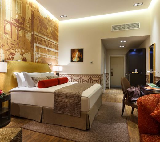 Hotel Indigo St.Petersburg- Tchaikovskogo, an IHG Hotel