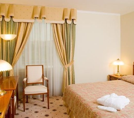 Radisson Slavyanskaya Hotel & Business Center