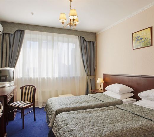 Hotel Salut