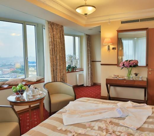 Golden Ring Hotel