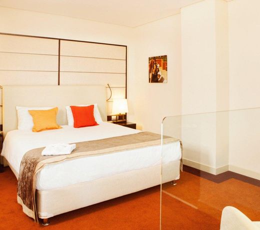 Crowne Plaza Moscow - Tretyakovskaya, an IHG Hotel