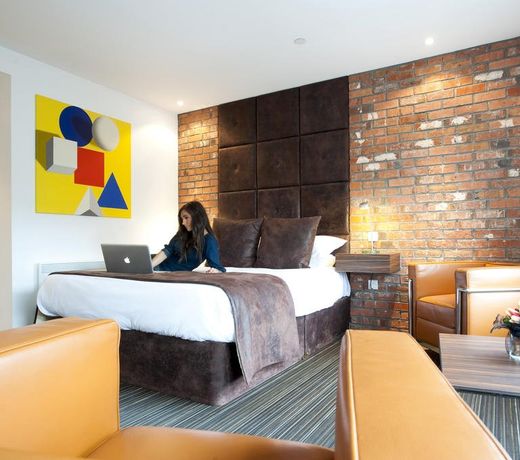 Bauhaus Hotel
