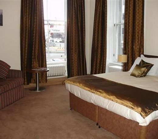 Aberdeen House Hotel