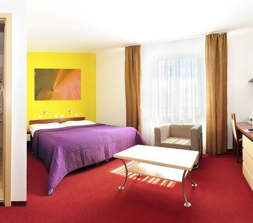 Hotel Color