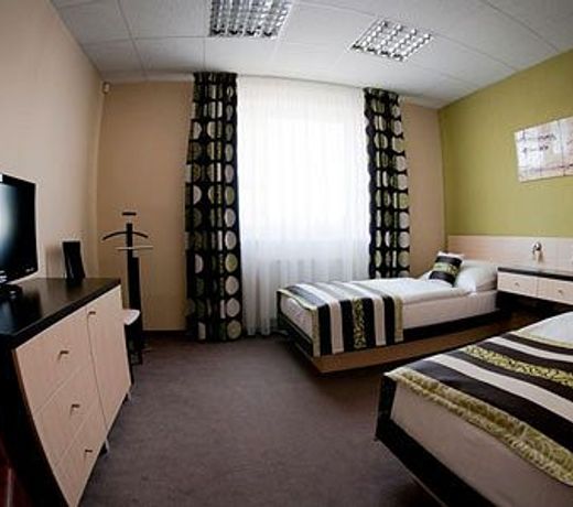BNC Hotel - Restaurant - Bowling