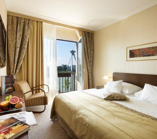 Hotel DevÃ­n