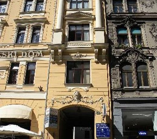 Hotel Emonec