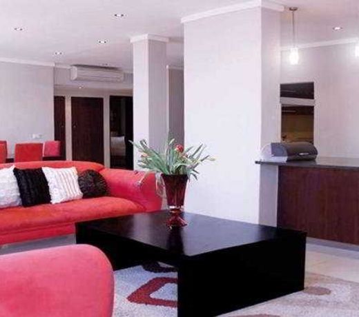VIP LIVING