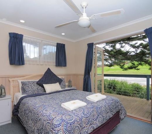 Kendalls Beach Holiday Park