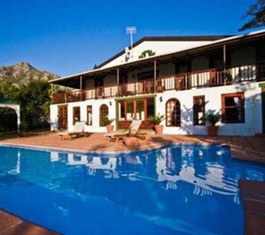 NENYA GUESTHOUSE