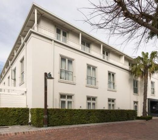 Queen Victoria Hotel