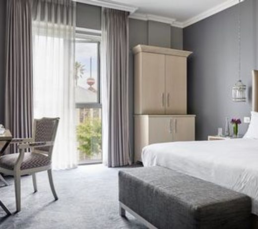 Queen Victoria Hotel