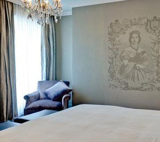 Queen Victoria Hotel