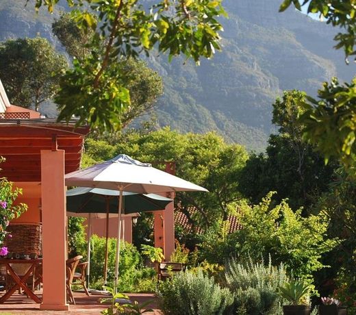 BAYVIEW LODGE