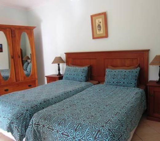 BAYVIEW LODGE