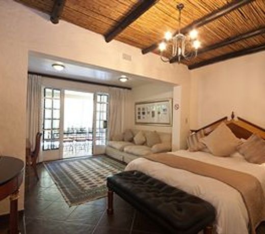 Thatchfoord Lodge