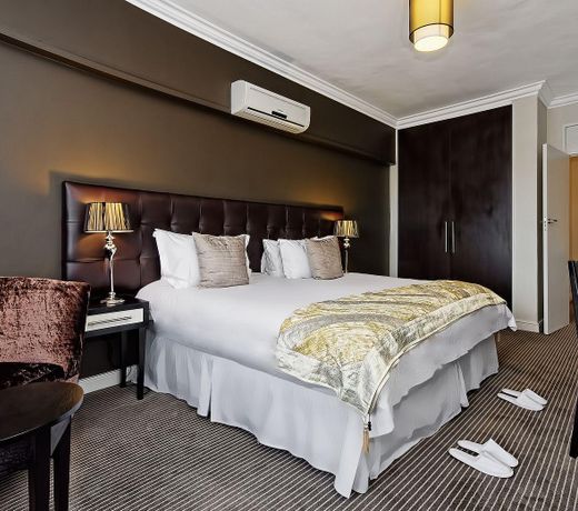 Ascot Boutique Hotel