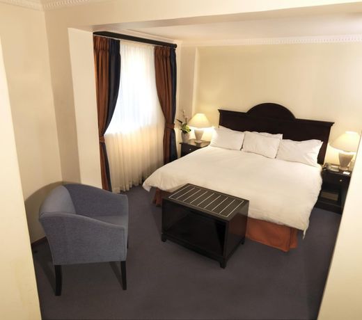 Holiday Inn - Johannesburg Sunnyside Park, an IHG Hotel
