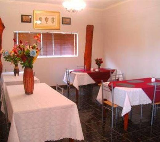 One World Airport Lodge