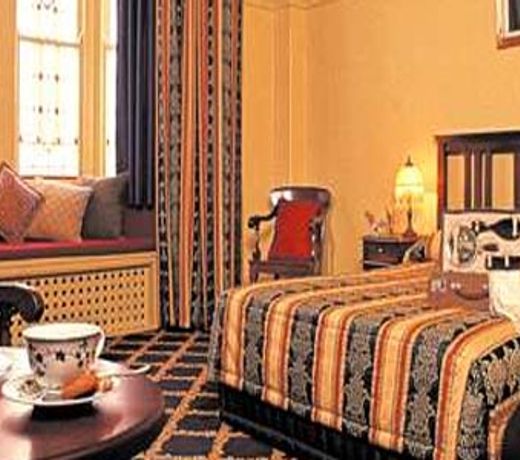 Carrington Hotel