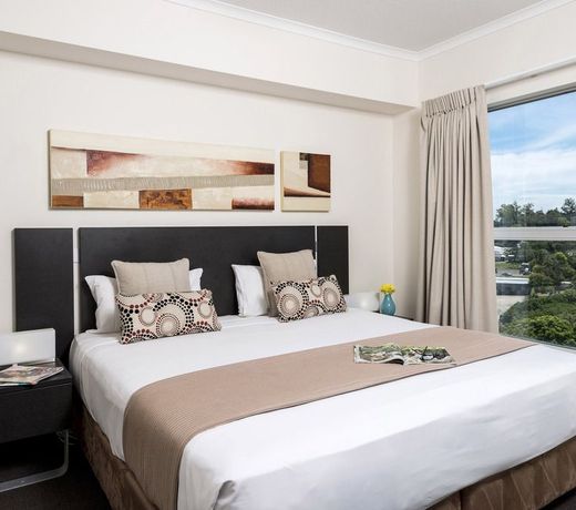 Oaks Ipswich Aspire Suites