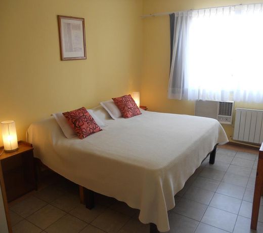 HOTEL TANGO FACULTAD