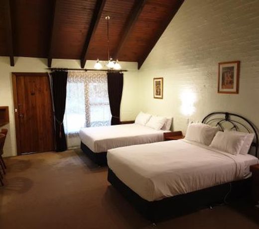 Olde Horsham Motor Inn