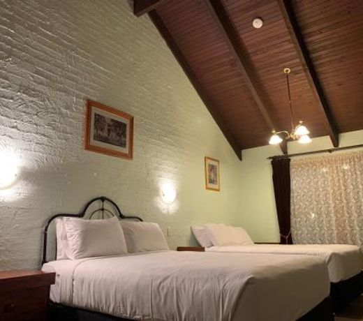 Olde Horsham Motor Inn