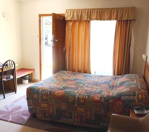 Ascot Motor Inn