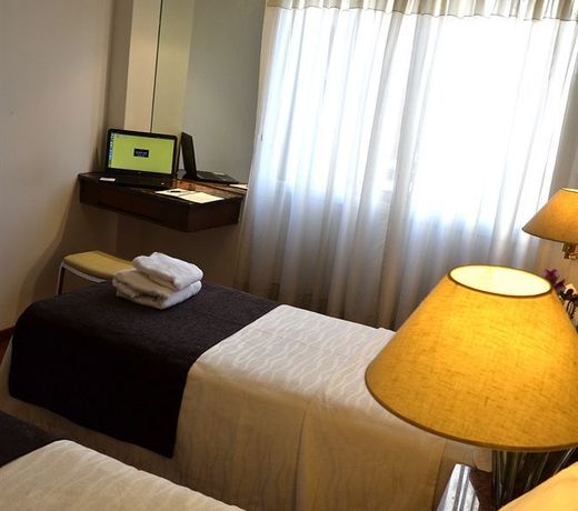 ECUADOR HOTEL