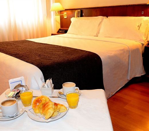 ECUADOR HOTEL