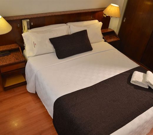 ECUADOR HOTEL