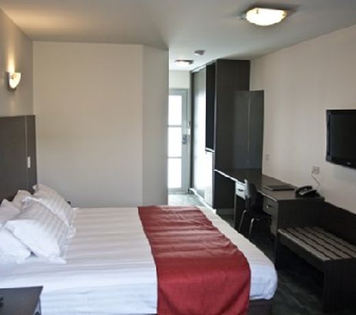 Brighton Hotel Motel