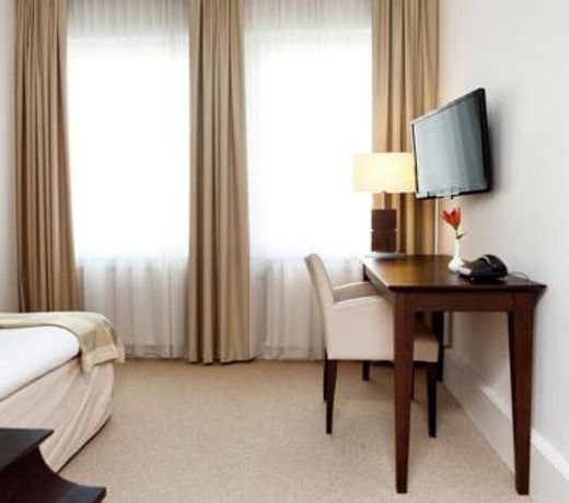 Elite Palace Hotel