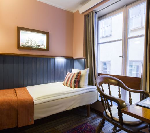 Lord Nelson Hotel