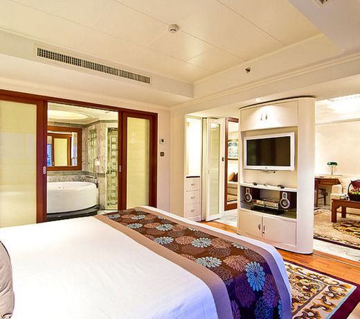 Royal Wing Suites & Spa - SHA Extra Plus