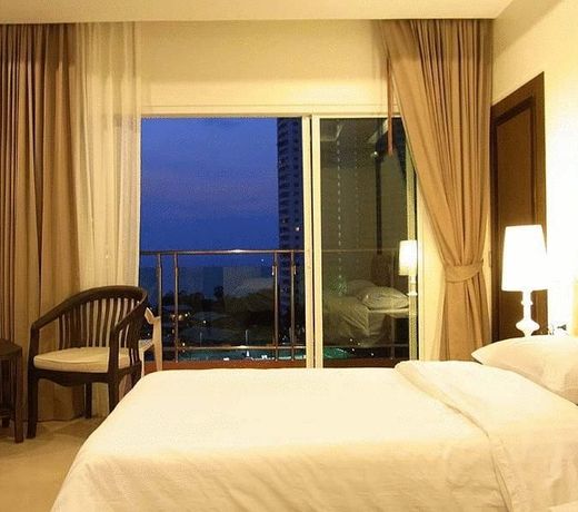 Prima Wongamat Hotel - SHA Extra Plus
