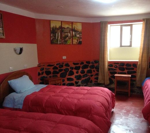 El Bosque Backpackers