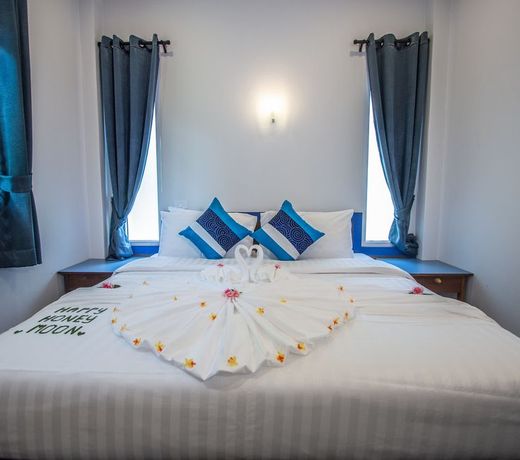 Adarin Beach Resort - SHA Extra Plus