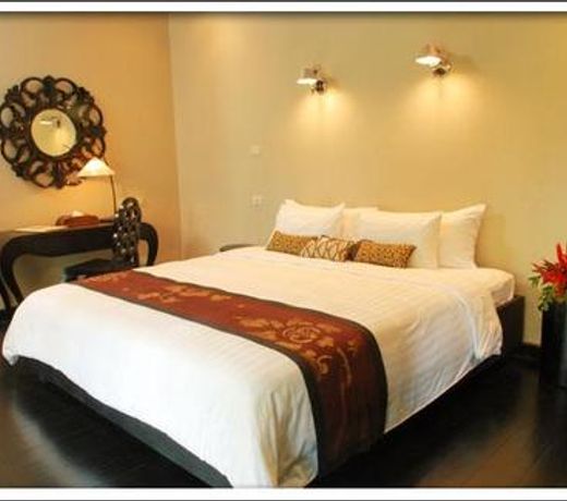 Montra Hotel