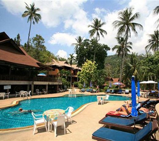 Coral Cliff Beach Resort Samui - SHA Plus