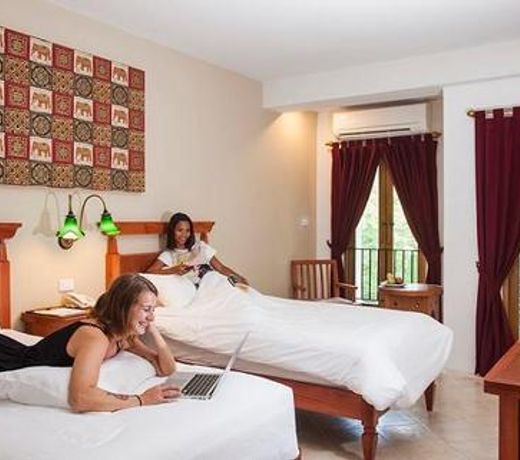 Ao Nang Colors Hotel - Aonang Beach - SHA Extra Plus
