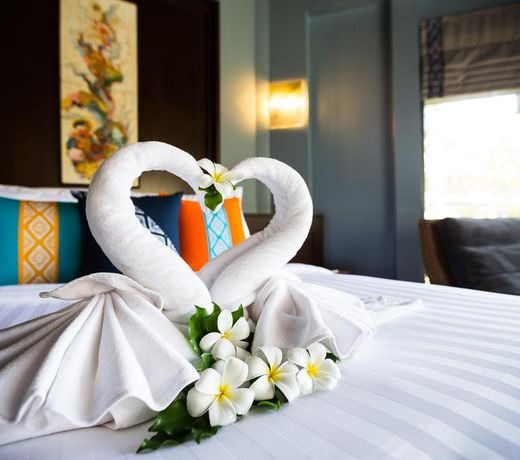 Peace Laguna Resort & Spa - SHA Extra Plus