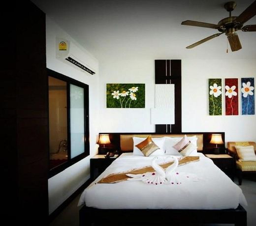 Palm Paradise Resort