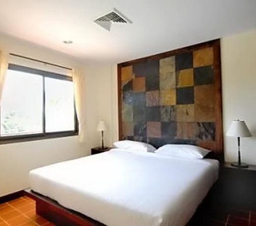 SURIN GATE HOLIDAY APARTMENT