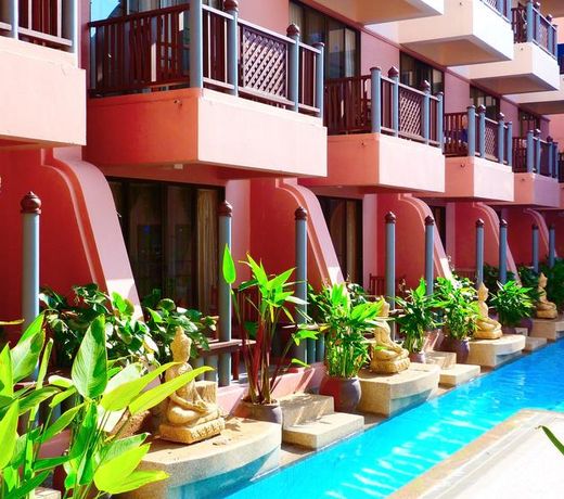 Seaview Patong Hotel - SHA Plus