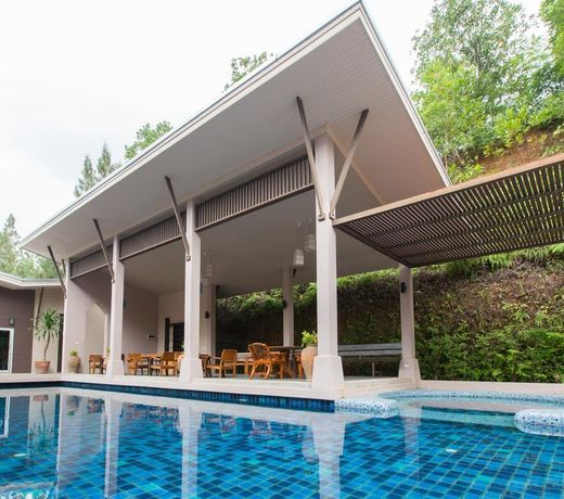 Areca Resort & Spa
